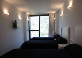 Hostal Tres Campanas 5