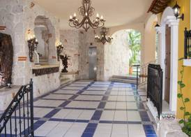 Los Arcos Suites 2