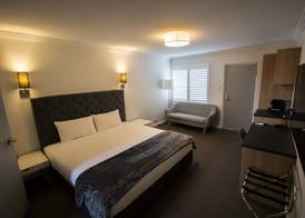 Quays Hotel 3