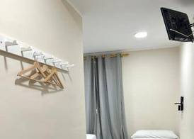 Be Ramblas Guest House 3