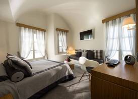 Avaton Resort And Spa 5