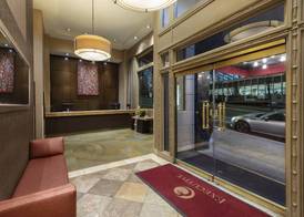 Executive Hotel Pacific 2