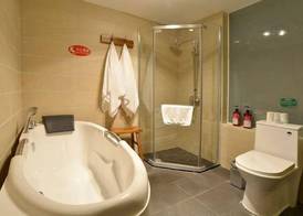 Wenjun Courtyard Hotel Chengdu ,English-Speaking , Pick-up Service ,Laundry Service , Local Tours 4