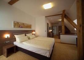 Hotel Brühlerhöhe 4