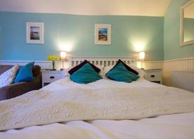 Broomfield House 4