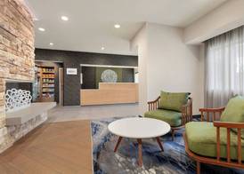 Fairfield Inn by Marriott Visalia Sequoia 2