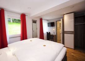 Hotel Vintage Am Bundesbank-Bunker 3