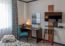 Trans World Hotel Donauwelle 4