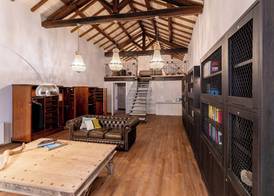 Hotel D H Lawrence 5