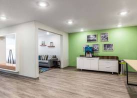 WoodSpring Suites Indianapolis Castleton 4