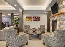 Days Inn & Suites by Wyndham Lindsay 5