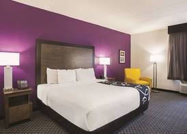 La Quinta by Wyndham Virginia Beach 4