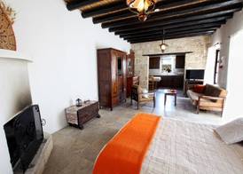 Leonidas Village Houses 2