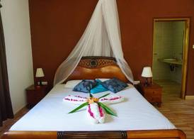 Chalet Bamboo Vert 5