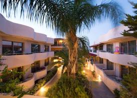 Cactus Beach Hotel 5