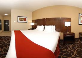 Holiday Inn Express & Suites HOUSTON SOUTH - PEARLAND by IHG 2