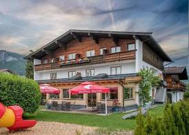 Familienhotel Central 3