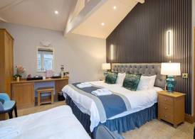 Waterhead Retreat 4