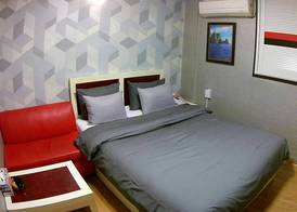 Rivera Motel 5