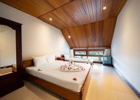 Bed Station Hostel & Pool Bar Hội An " Former Sunflower" 4