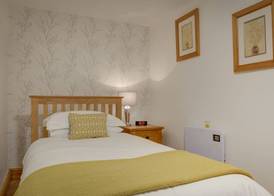 Melrose Guesthouse 4