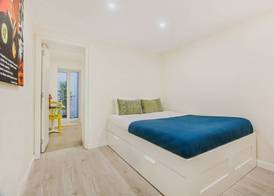 Tram Hideaway | Bica Stay 4