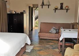 Crooked Tree Cottage 5