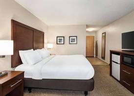 Country Inn & Suites by Radisson, Stillwater, MN 4