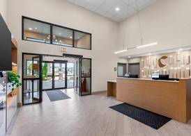 Comfort Inn 3
