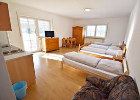 Seehaus Mamming - Hotel - Schlaffässer - Biergarten - Camping 3