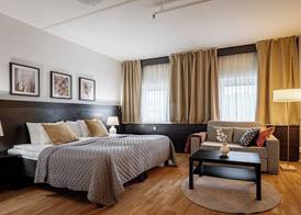 Injoy Premium Hotel Solna 5