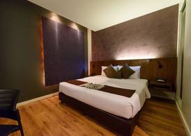 Siam Swana 3