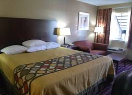 Super 8 by Wyndham Kerrville TX 2