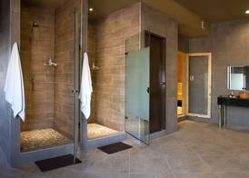 Kingdom Hotel 2