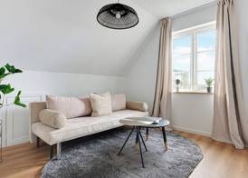 Charm 2 - Great 2-bdr Apt With Shared Garden and Balcony 2