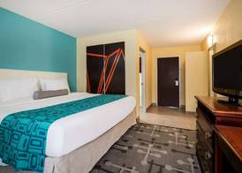 Howard Johnson by Wyndham Saugerties 5