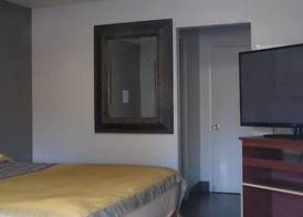 Laurel Inn 5