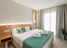 HC Calahonda Beach Nerja 3