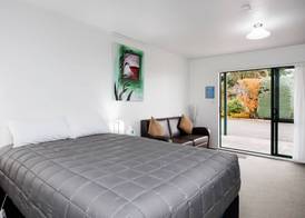 Celtic Motel 3