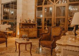 Serenus Cave Suites 4