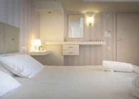 Alba Boutique Apartments 5