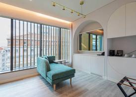 LUSTER Hotel 5