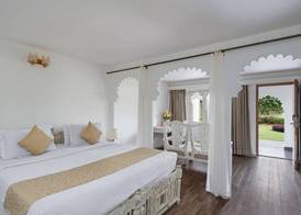 Swaroop Vilas - Lake Facing Boutique Hotel 2