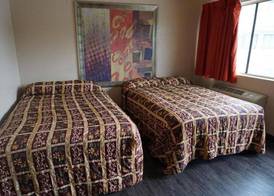 Econo Lodge San Antonio 4