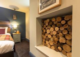The Partridge, Stretton 2