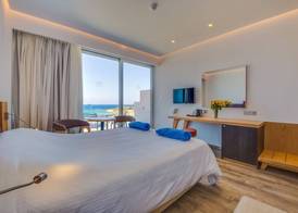 Protaras Plaza Hotel 4