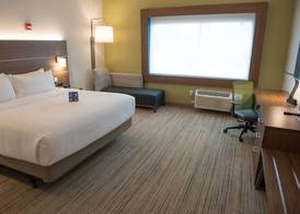 Holiday Inn Express & Suites WARSAW by IHG 5