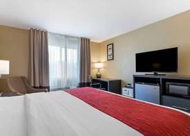 Comfort Inn & Suites Ponca City near Marland Mansion 5