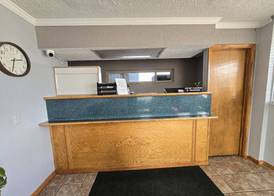 Richmond Inn and Suites 3
