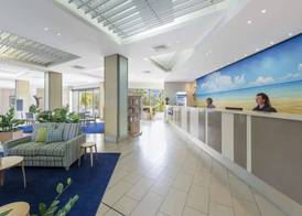 Oaks Hervey Bay Resort and Spa 2